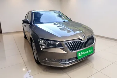 Skoda Superb 2016, 183800 км, за 42840.8 CNY - фото 3