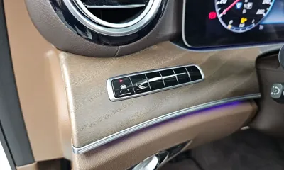 Mercedes-Benz E-Class 2019, 43520 км, за 31700000 KRW - фото 28