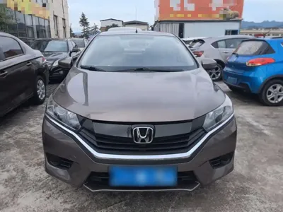 Honda Greiz 2016, 80900 км, за 27599 CNY