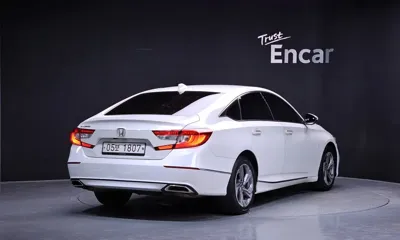 Honda Accord 2018, 124236 км, за 11500000 KRW - фото 2