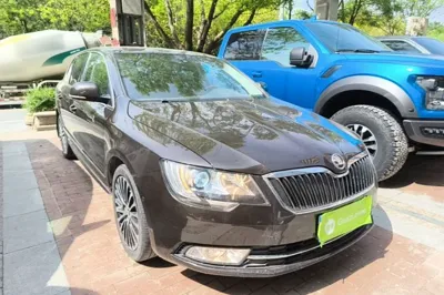 Skoda Superb 2013, 151200 км, за 42938.84 CNY - фото 3