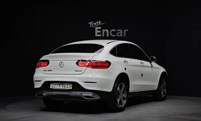 Mercedes-Benz GLC-Class 2019, 105883 км, за 25800000 KRW