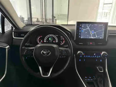 Toyota RAV4 2022, 13000 км, за 106800 CNY - фото 16