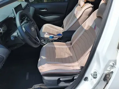 Toyota Corolla 2021, 26100 км, за 79300 CNY - фото 8