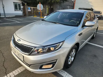 Kia K5 · 2014 год
