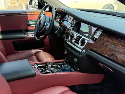Rolls-Royce Ghost 2019, 38000 км, за 2290000 CNY - фото 9