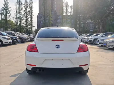 Volkswagen Beetle 2014, 78000 км, за 49800 CNY - фото 10
