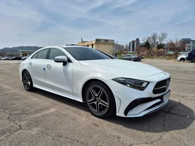Mercedes-Benz CLS-Class 2022, 59000 км, за 52700000 KRW