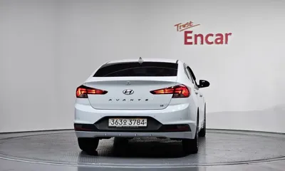 Hyundai Avante 2020, 46417 км, за 13990000 KRW