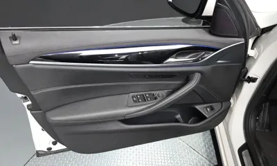 BMW 5-Series 2019, 127313 км, за 19400000 KRW - фото 24