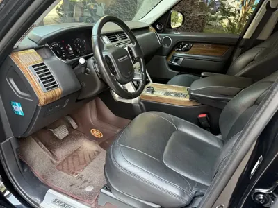 Land Rover Range Rover 2019, 160000 км, за 538500 CNY - фото 4