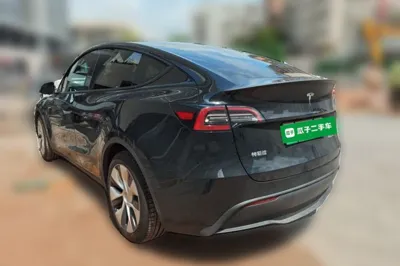 Tesla Model Y 2022, 21800 км, за 187420.18 CNY