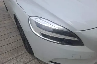 Volvo V40 2017, 92000 км, за 44941.37 CNY - фото 7