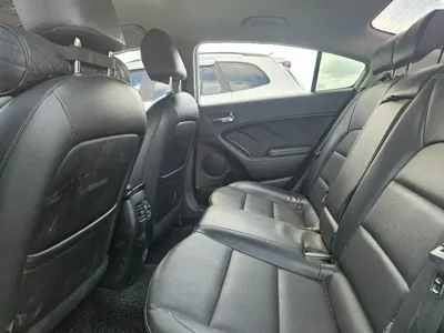 Kia K3 2014, 217153 км, за 3000000 KRW - фото 8