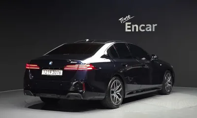 BMW 5-Series 2024, 13702 км, за 51800000 KRW