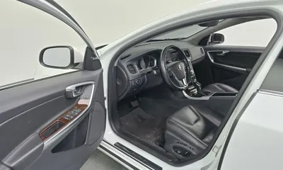 Volvo S60 2018, 104352 км, за 8900000 KRW - фото 10