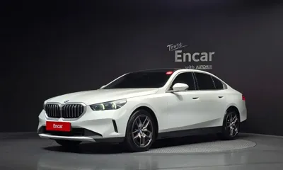 BMW 5-Series · 2024 год
