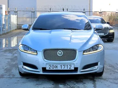 Jaguar XF · 2013 год