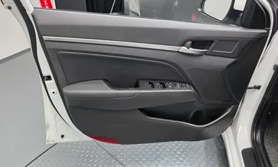 Hyundai Avante 2020, 179814 км, за 9900000 KRW - фото 24