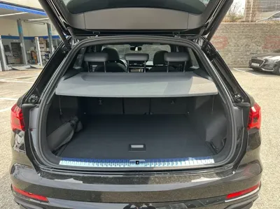 Audi Q3 2026, 70 км, за 49900000 KRW - фото 7