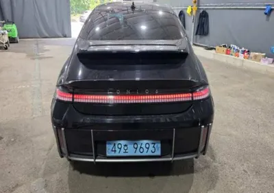 Hyundai Ioniq6 2023, 72975 км, за 6240000 KRW