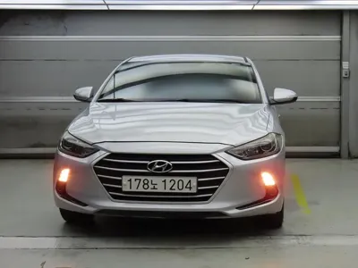 Hyundai Avante 2017, 109725 км, за 7500000 KRW