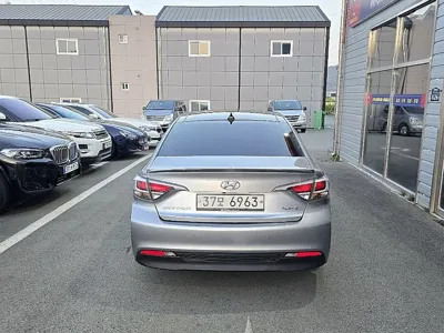 Hyundai Sonata 2017, 177000 км, за 6500000 KRW - фото 5