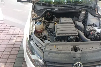 Volkswagen Polo 2016, 17000 км, за 40914.95 CNY - фото 23