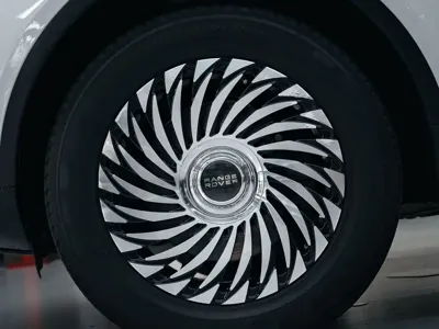 Land Rover Discovery 2019, 90000 км, за 196800 CNY - фото 25