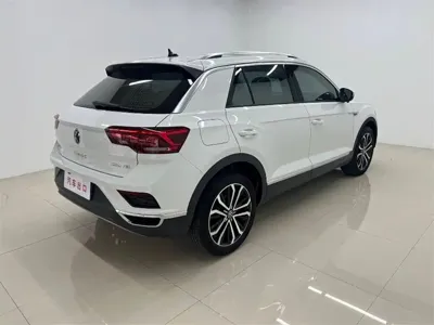 Volkswagen T-Roc 2022, 33000 км, за 118800 CNY - фото 4