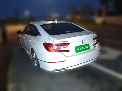 Honda Accord 2018, 64900 км, за 89692.41 CNY - фото 4
