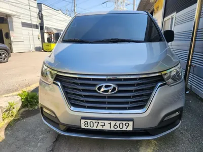 Hyundai Starex 2019, 183186 км, за 9500000 KRW