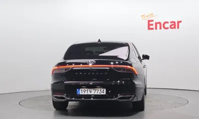 Hyundai Grandeur 2022, 87563 км, за 23200000 KRW