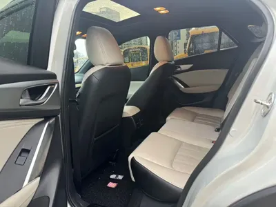 Mazda CX-4 2017, 89000 км, за 47800 CNY - фото 5