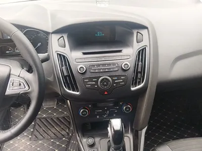 Ford Focus 2015, 158100 км, за 37362.9 CNY - фото 16