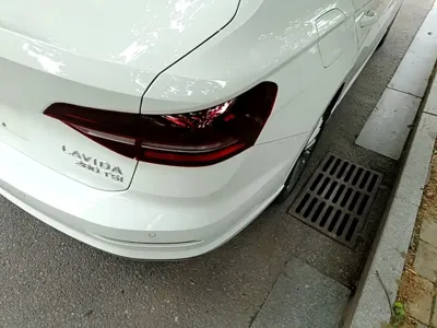 Volkswagen Lavida 2022, 68800 км, за 60300 CNY - фото 8