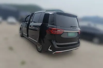 SAIC MAXUS G10 2025, 44300 км, за 108432.45 CNY
