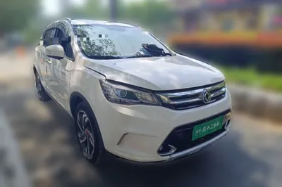 Dongfeng Aeolus AX5 2017, 36100 км, за 22371.61 CNY
