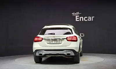 Mercedes-Benz GLA-Class 2018, 108573 км, за 15900000 KRW