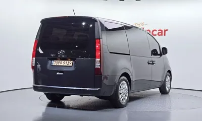 Hyundai Staria 2023, 22995 км, за 29500000 KRW