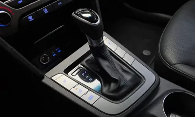 Hyundai Avante 2016, 184162 км, за 7400000 KRW - фото 9