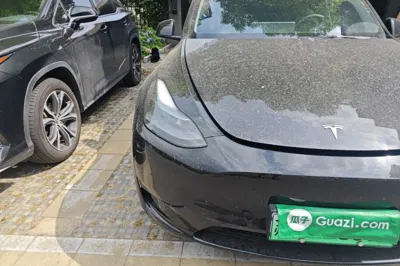 Tesla Model Y 2023, 90399 км, за 191695.94 CNY - фото 8