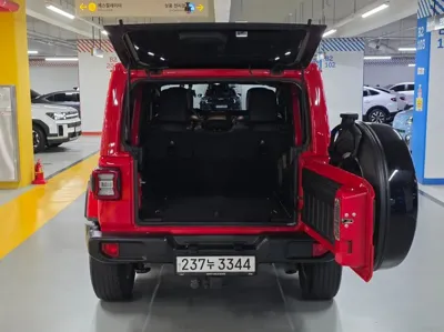 Jeep Wrangler 2019, 56131 км, за 34500000 KRW - фото 18
