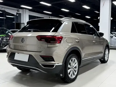 Volkswagen T-Roc 2022, 44000 км, за 105800 CNY - фото 5