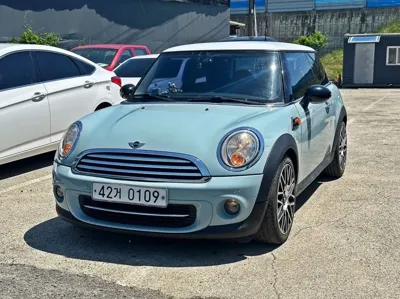 MINI Cooper · 2011 год