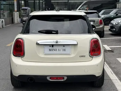 MINI MINI 2017, 42000 км, за 56800 CNY