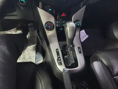 ChevroletGMDaewoo Cruze 2016, 132820 км, за 2600000 KRW - фото 9