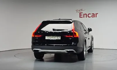 Volvo V90 2018, 123753 км, за 21800000 KRW