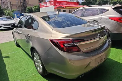 Buick Regal 2015, 84300 км, за 42084.14 CNY