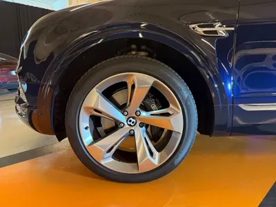 Bentley Bentayga 2018, 67000 км, за 105000000 KRW - фото 7